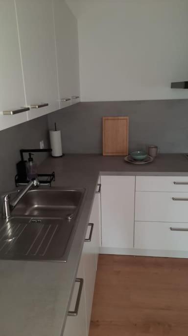 Neubau Ferienwohnung - Wallsbuell Wallsbull 外观 照片